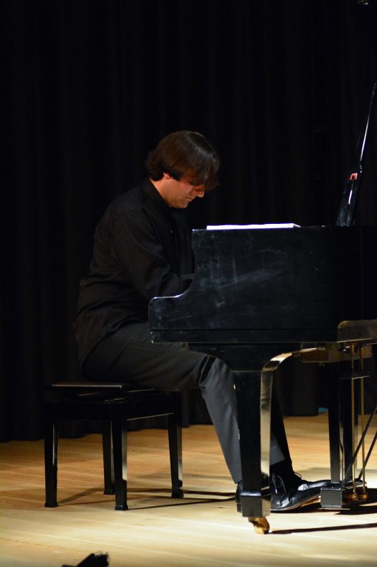 Autour Des Compositeurs Libanais -Recital